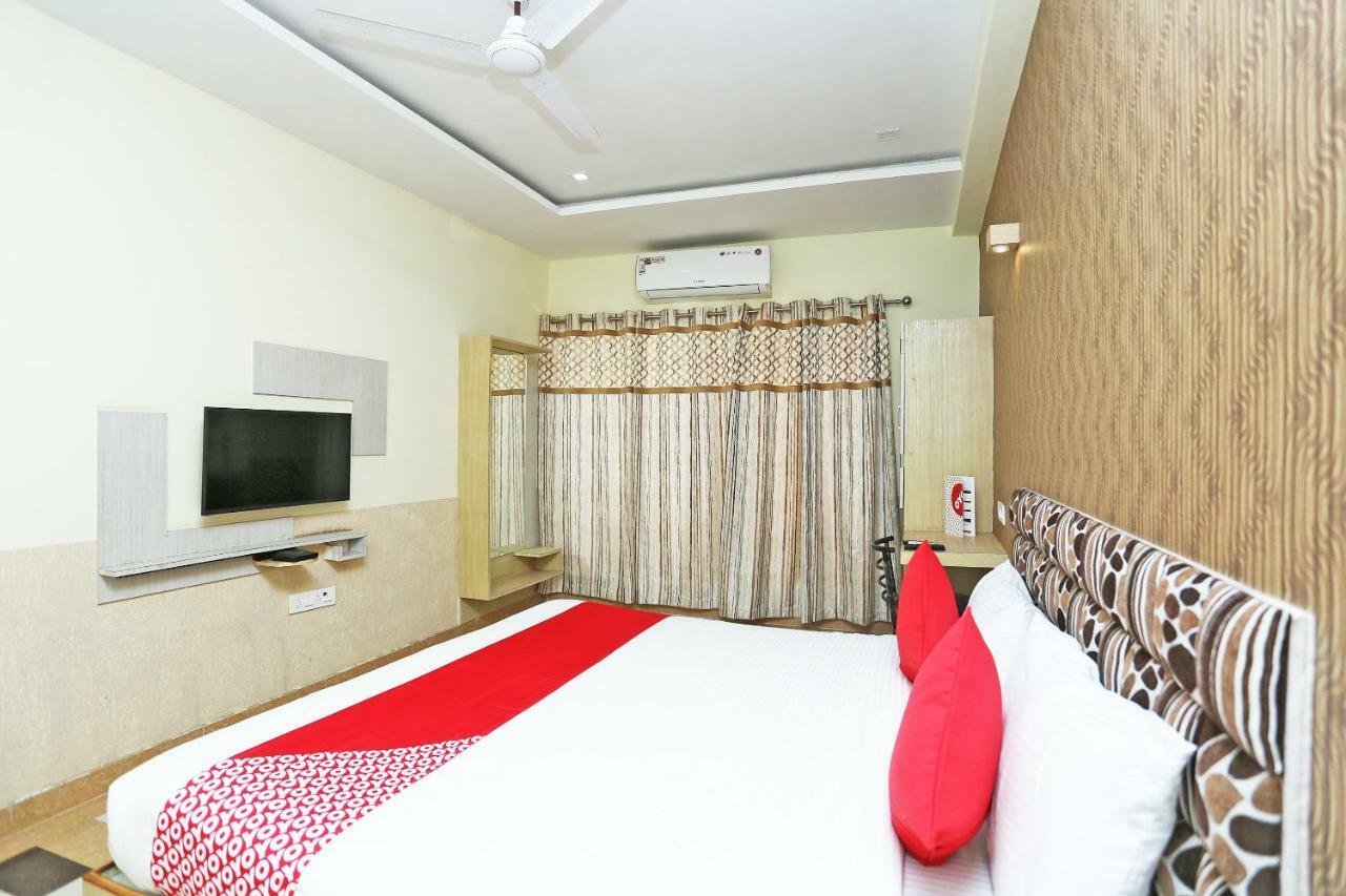 Rāipur Oyo 16472 Hotel Shree Balram International מראה חיצוני תמונה